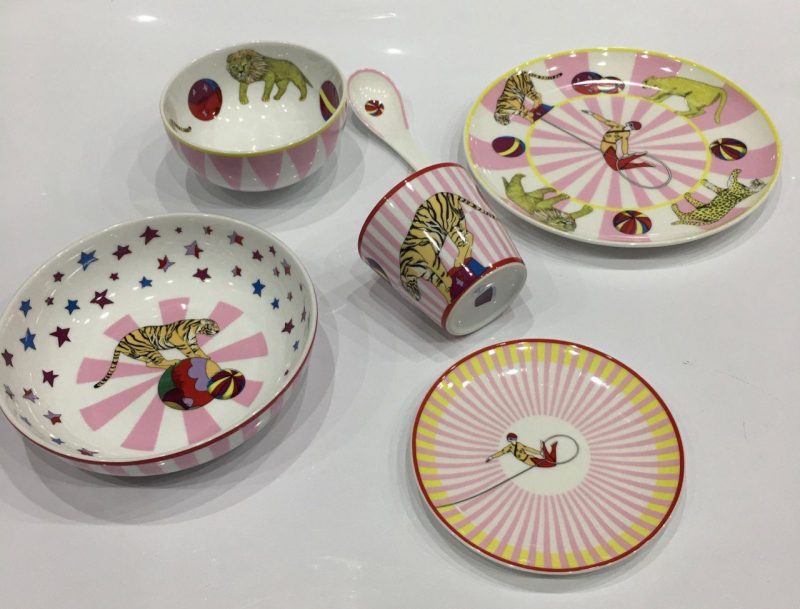 photo_5231150376051397266_y