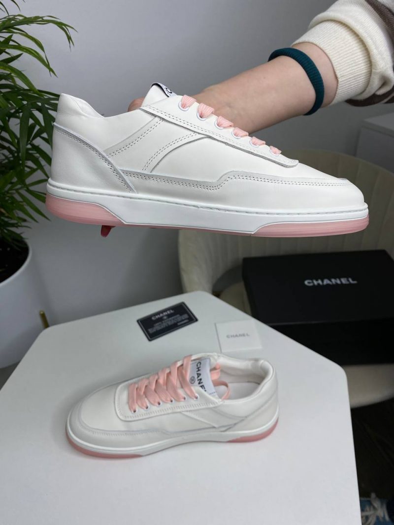 photo_5235739655981357205_y