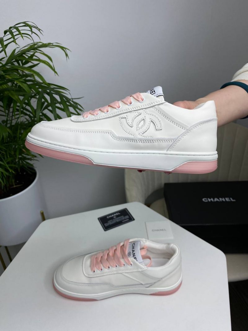 photo_5235739655981357206_y