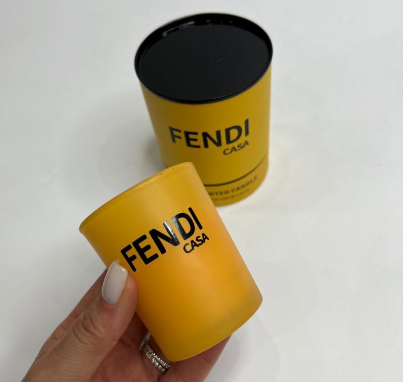 photo_5231150376051397466_y