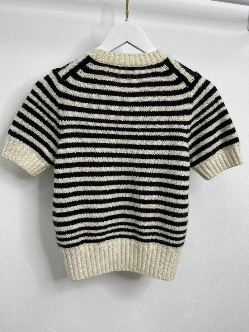 8349409e-ce41-4acf-84ea-38cd584a6cee