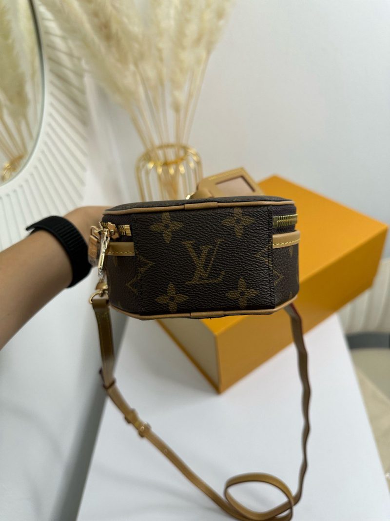 photo_1_2023-10-23_23-11-11