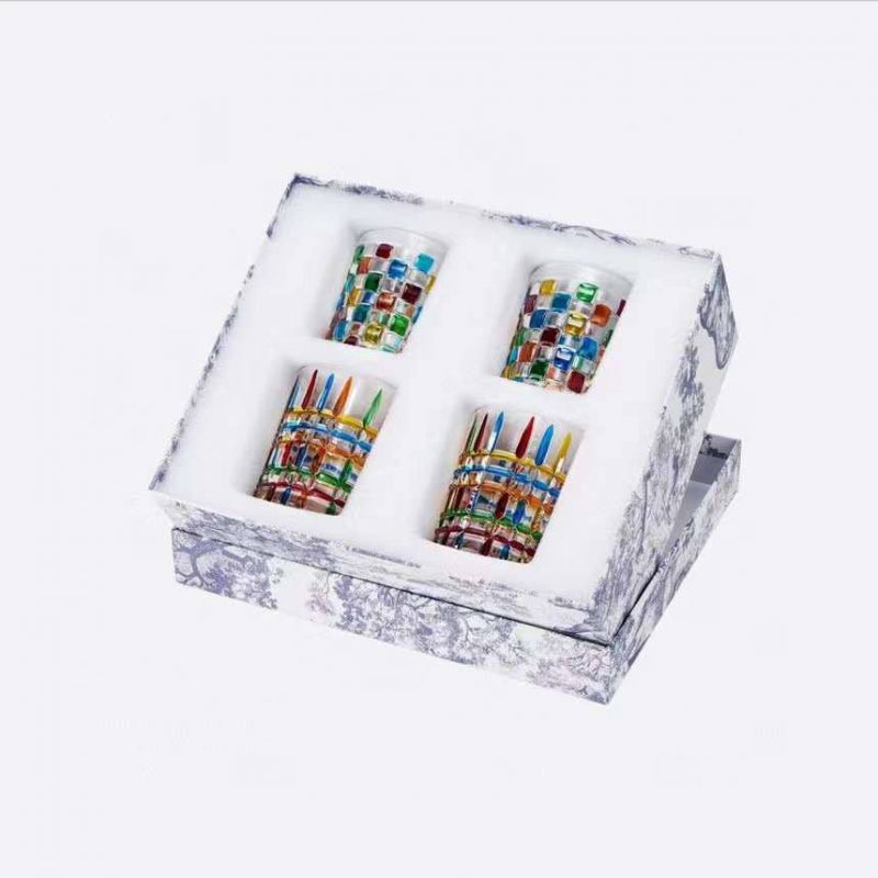 photo_5244638394426969917_y