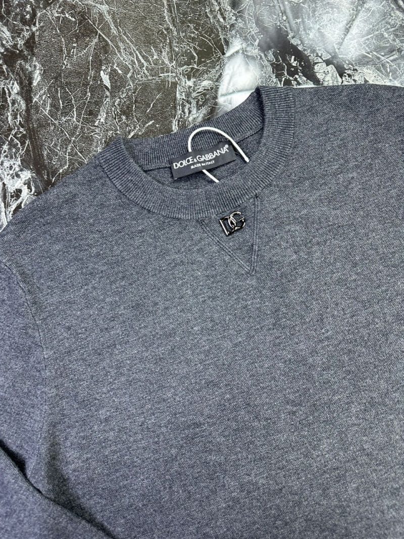 photo_5253728439305883557_y