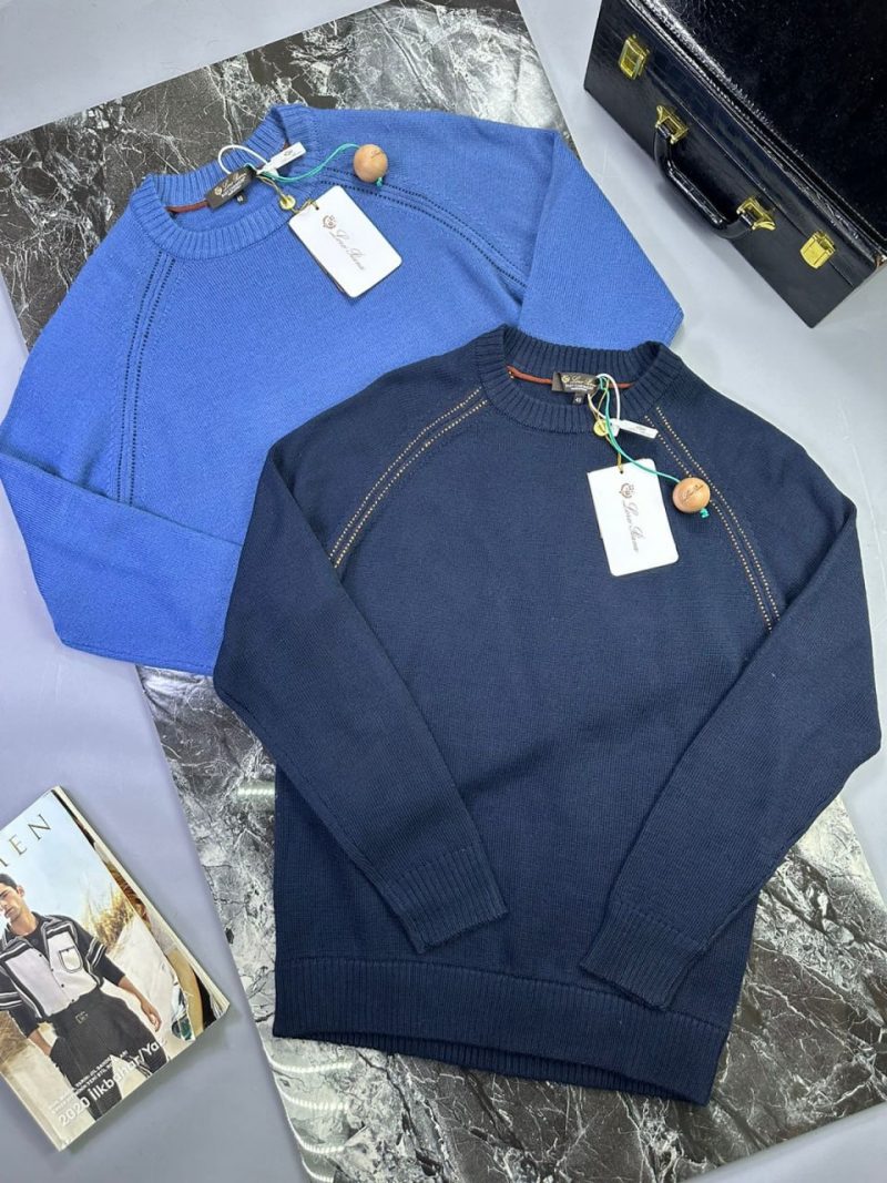 photo_5253728439305883689_y