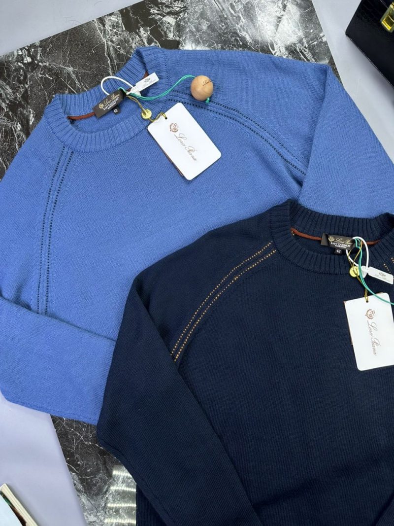 photo_5253728439305883690_y