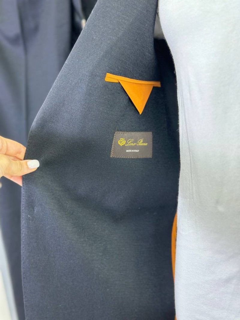 photo_5253728439305883780_y