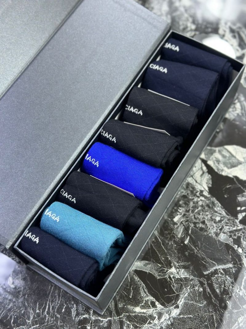 photo_5253728439305883827_y