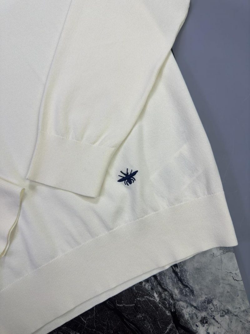 photo_5256067242272083317_y