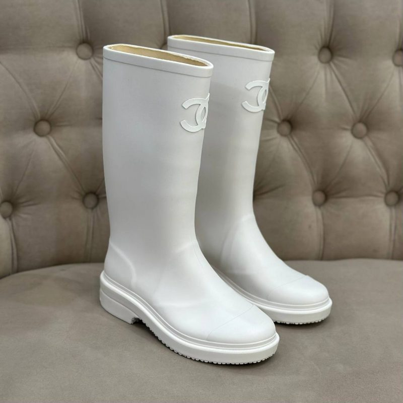 photo_5280644857615994140_y