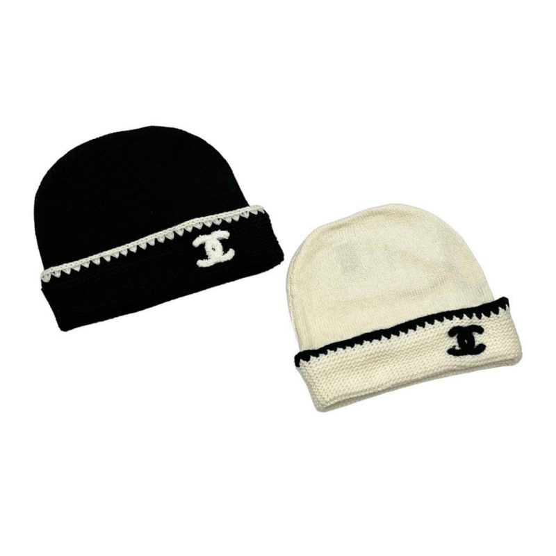 photo_5296370472348406271_y