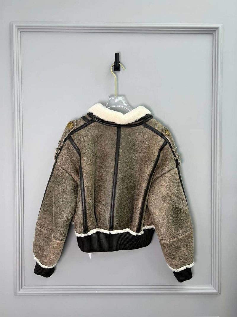 e8729e95-2db5-4435-9f8e-ea1bccca77ea