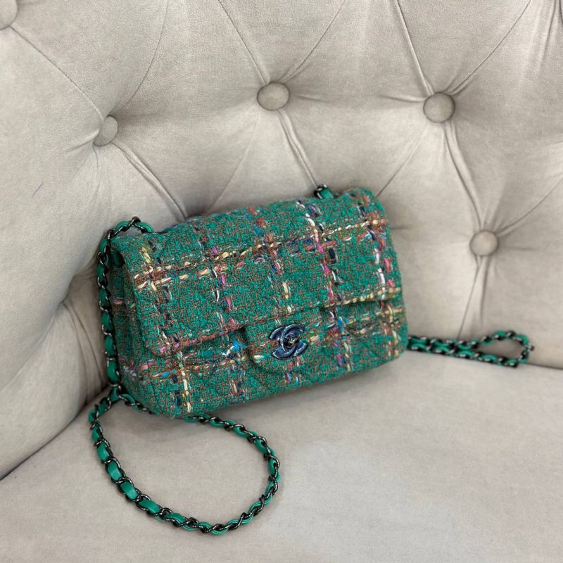 eac8a02e-e809-49e6-935b-79069cd7c5c8