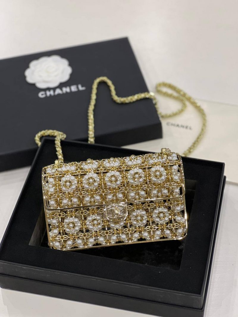 f3f25380-f04c-4d0d-932f-b02a800a84db