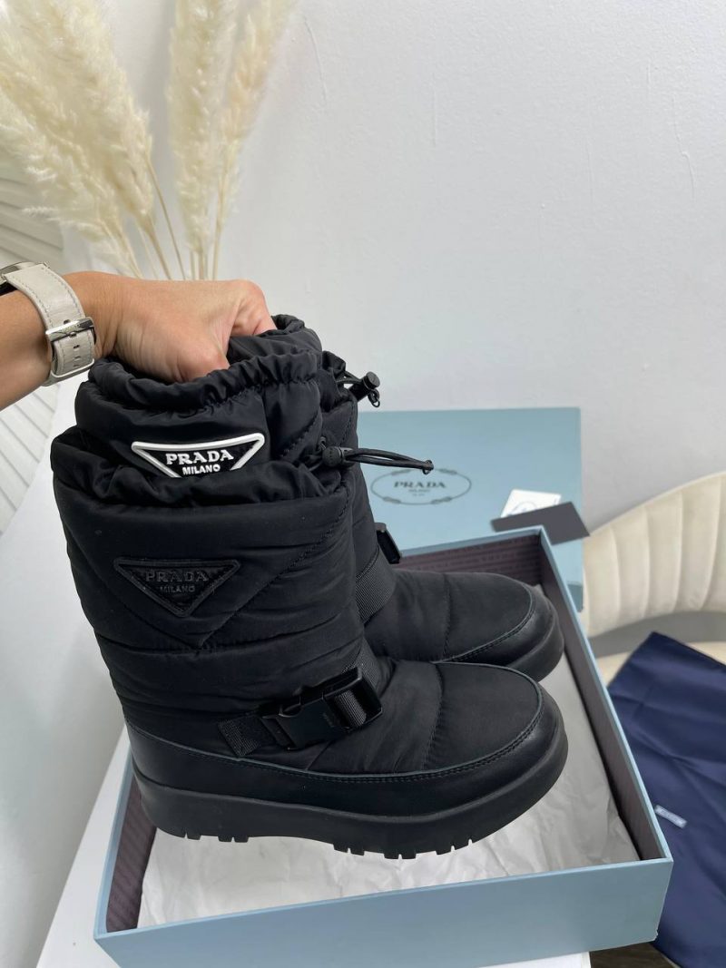 photo_5381950410140536542_y