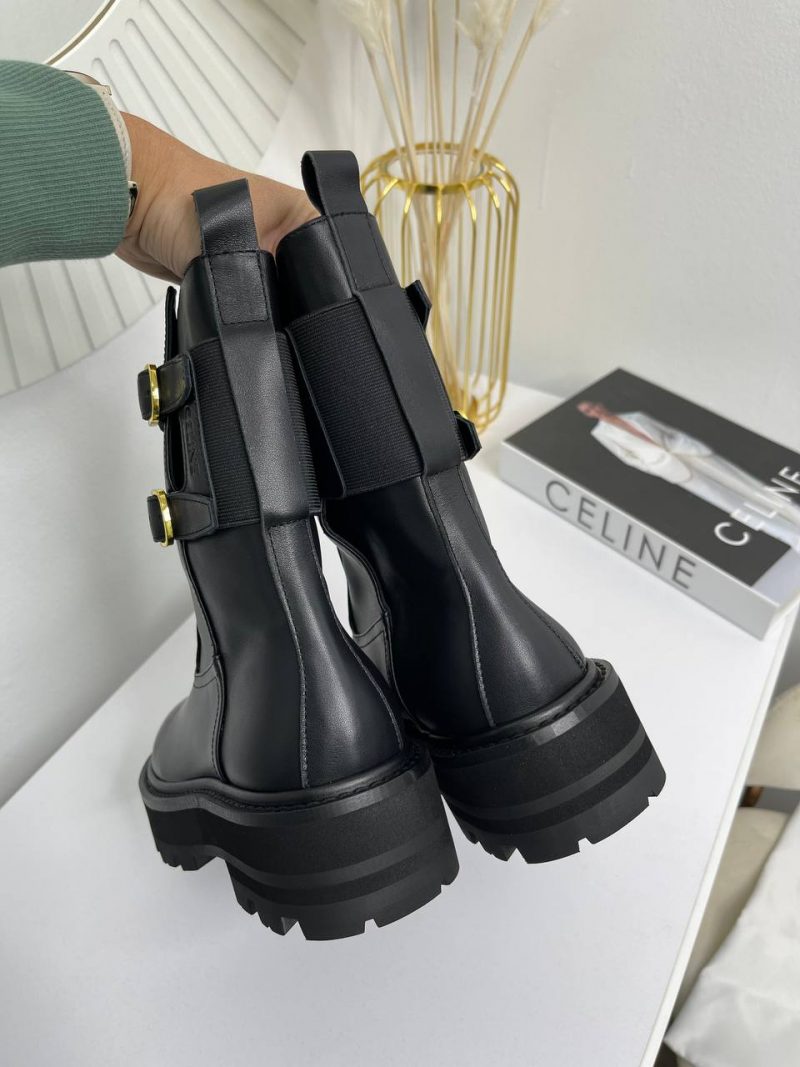 photo_5381950410140536548_y