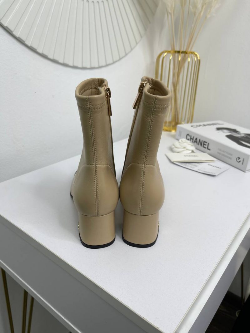 photo_5381950410140536565_y