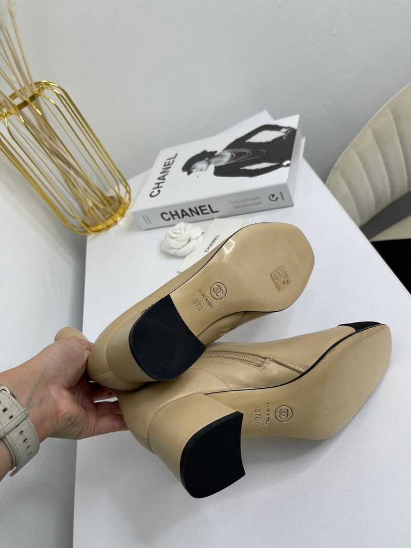 photo_5381950410140536566_y