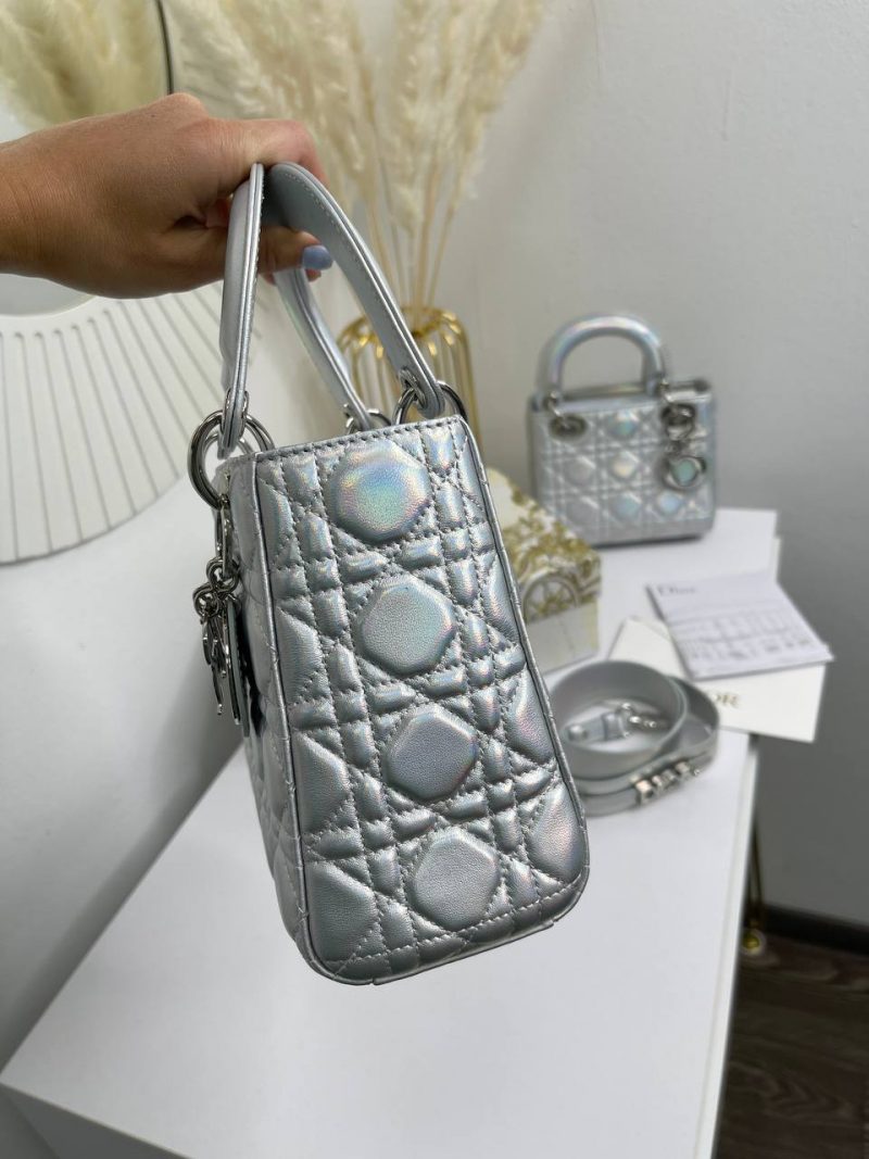 photo_5381950410140536988_y