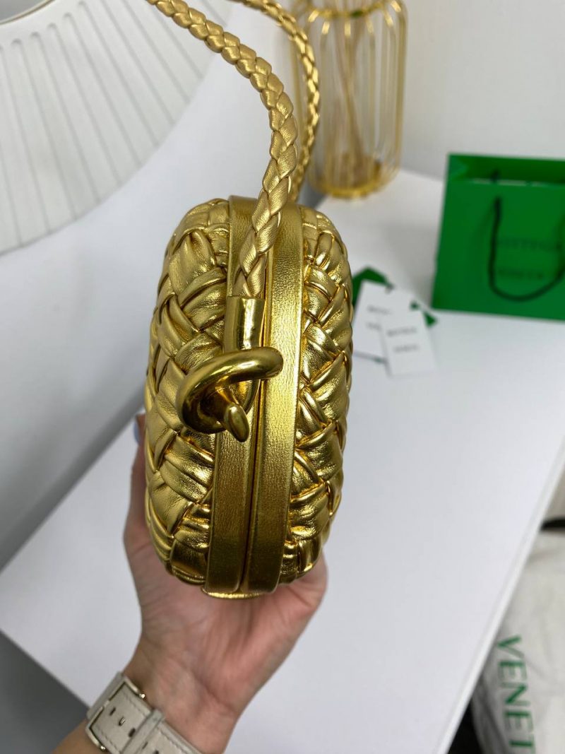 photo_5399825917997601593_y