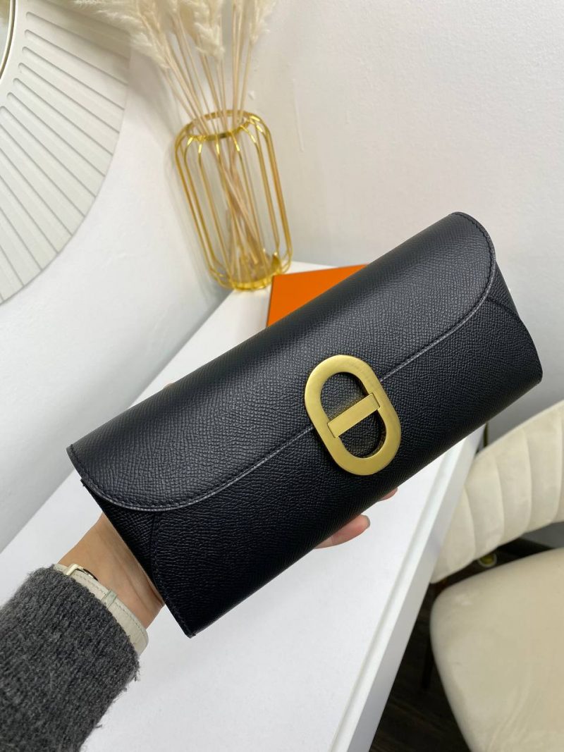 photo_5399825917997601658_y