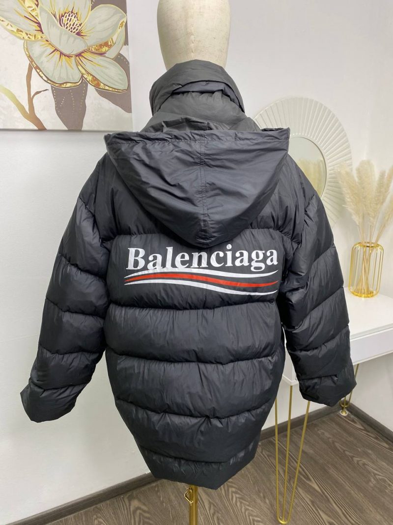 photo_5400030294016381685_y