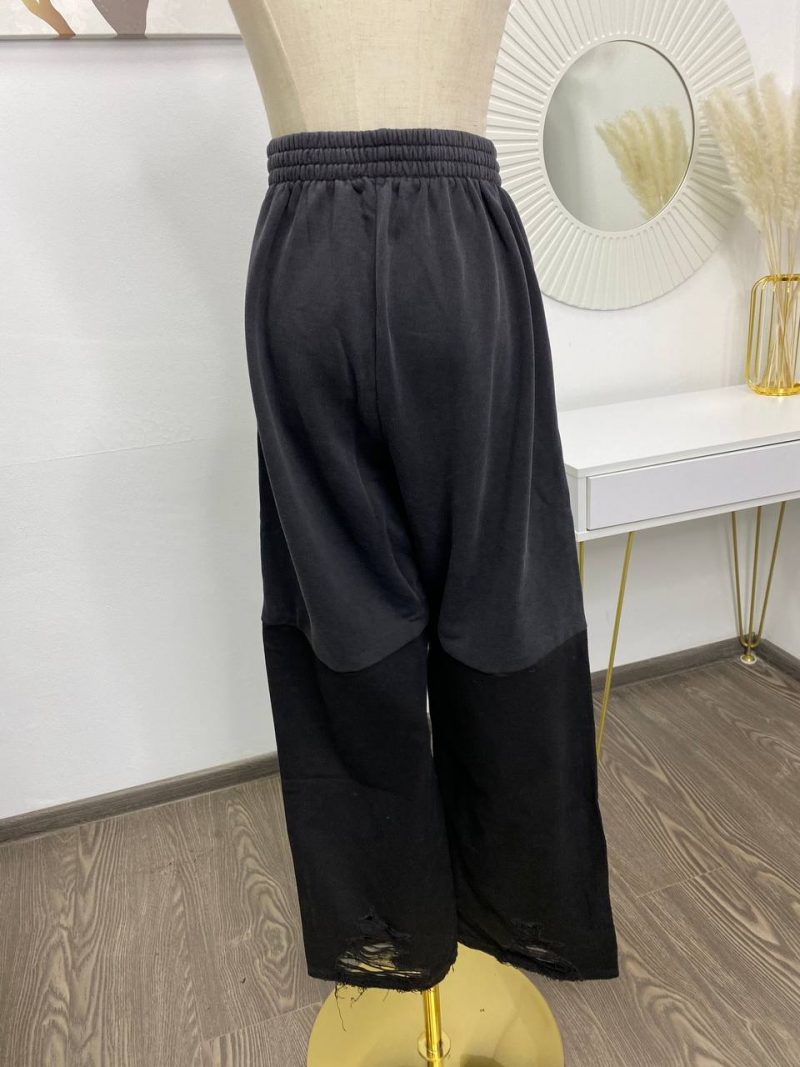 photo_5400030294016381707_y