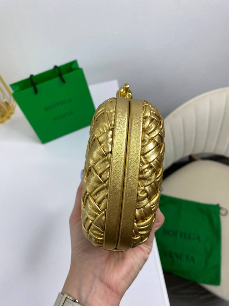 photo_5400030294016381871_y