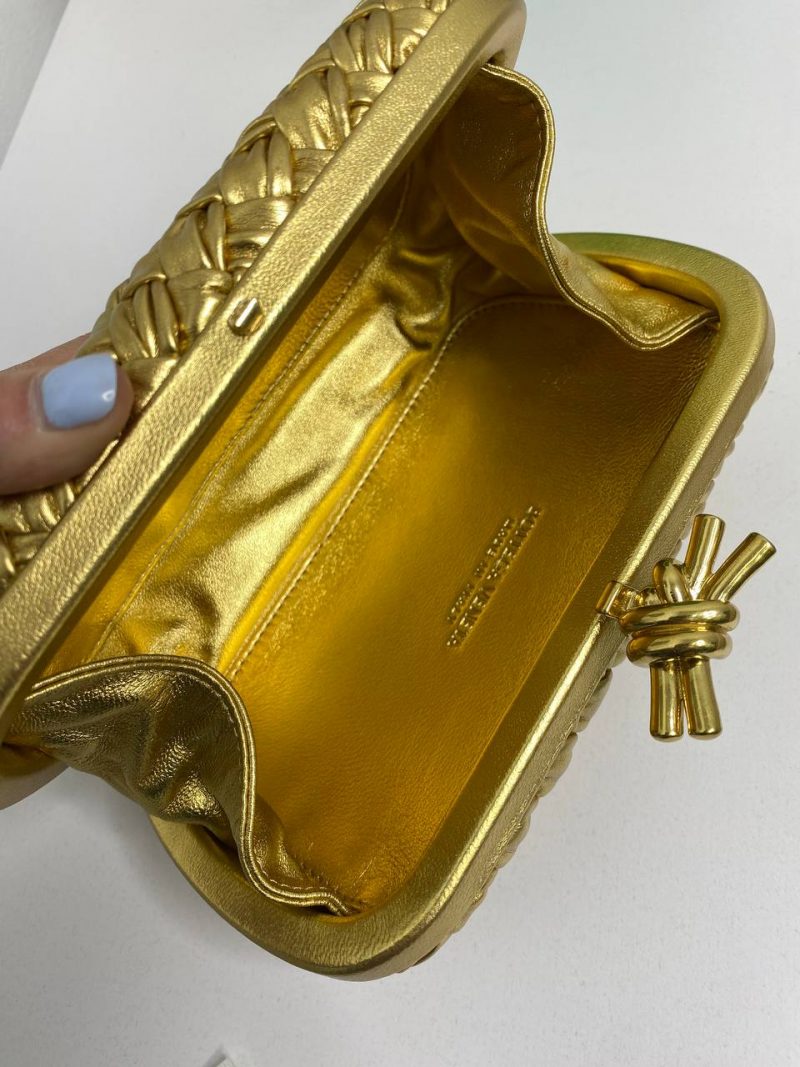 photo_5400030294016381874_y