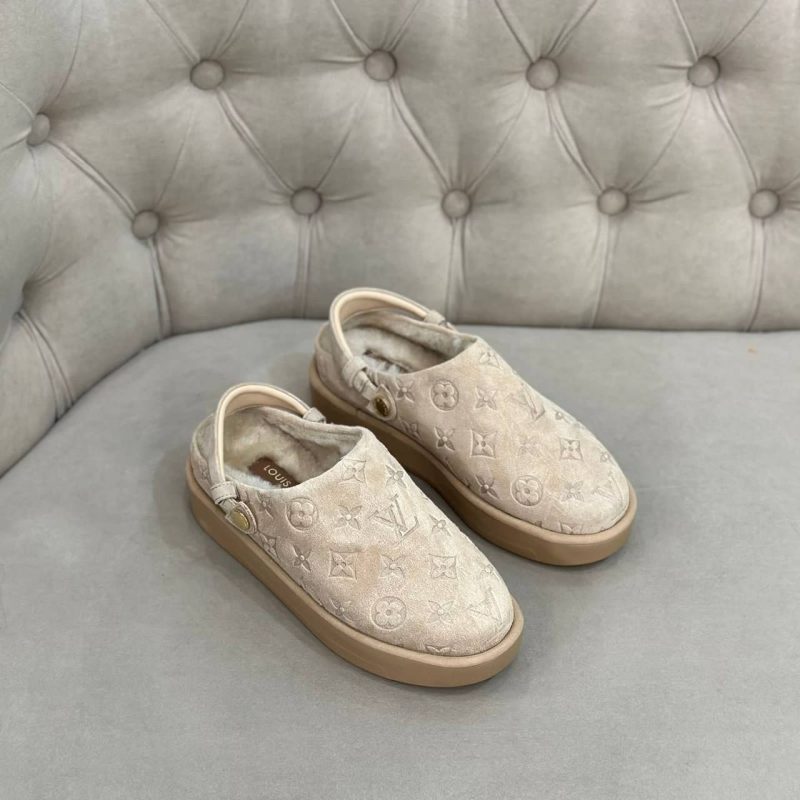 photo_5404618315520922766_y