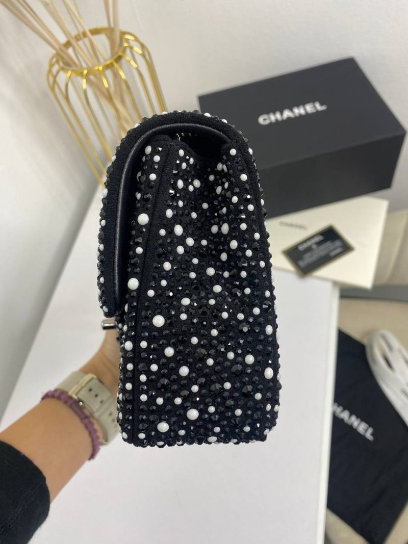 photo_5417842854832757211_y