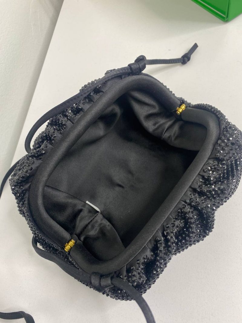 photo_5417842854832757516_y