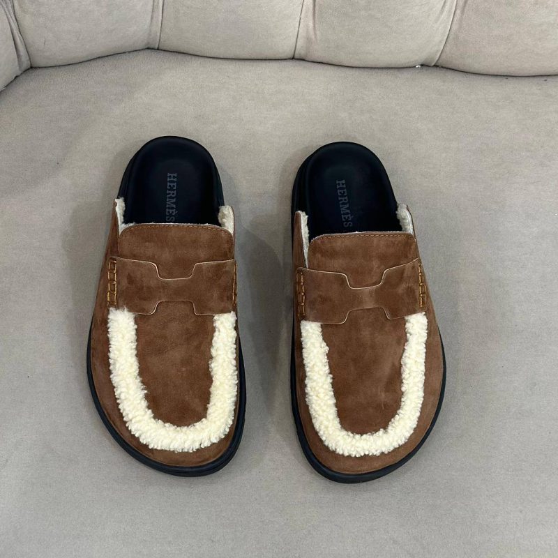 photo_5418314064284734364_y