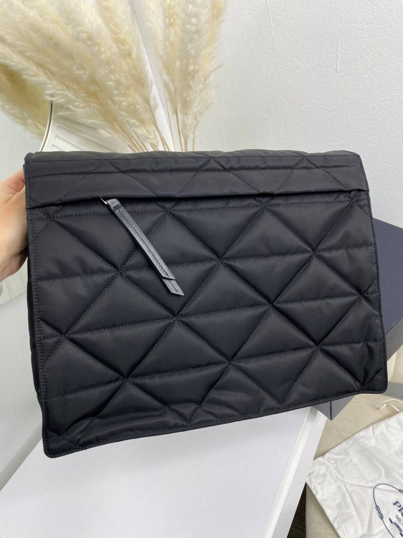 photo_5420213599470736087_y