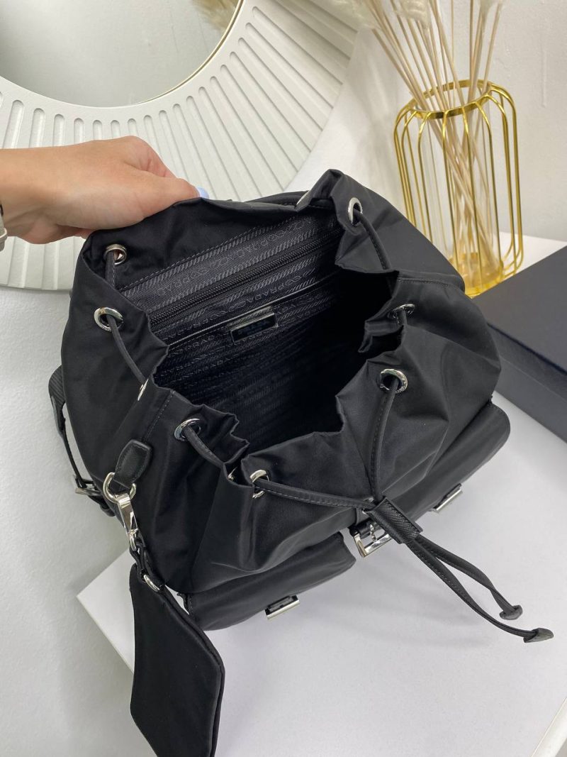 photo_5420213599470736095_y