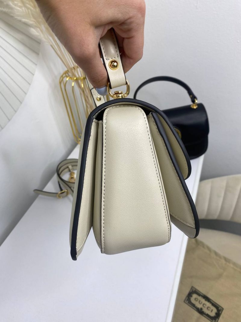 photo_5422465399284420949_y