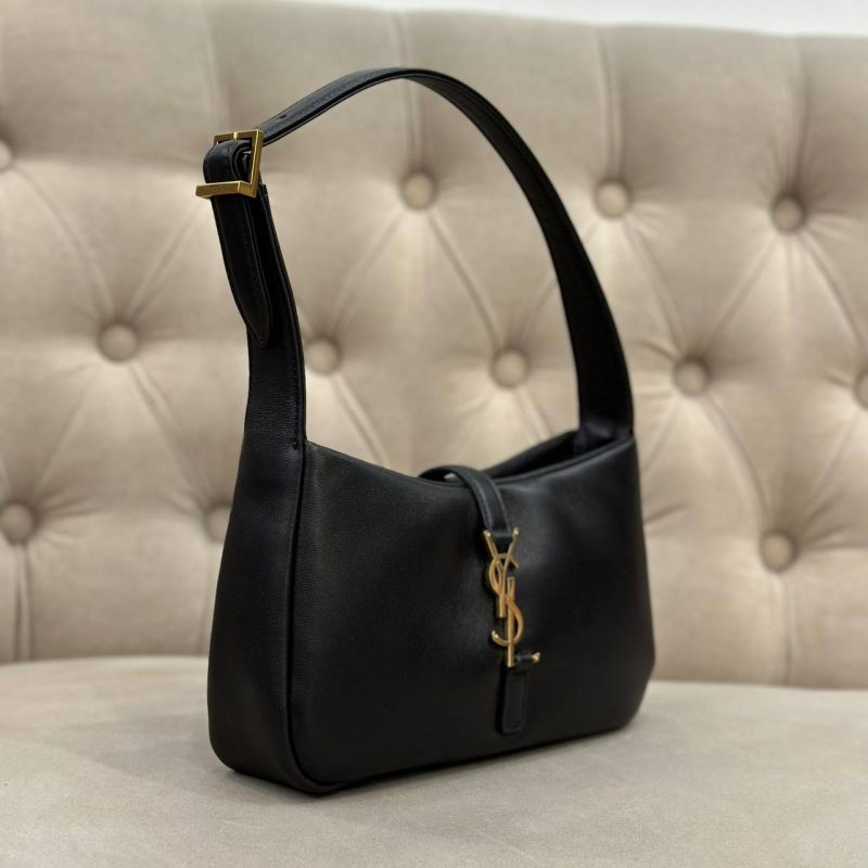 photo_1_2023-12-05_21-45-19