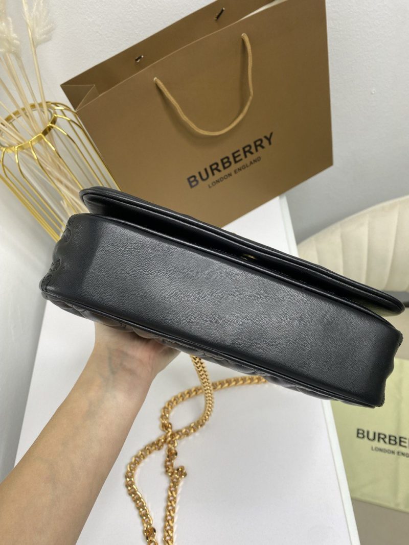 photo_5208968802702840977_y