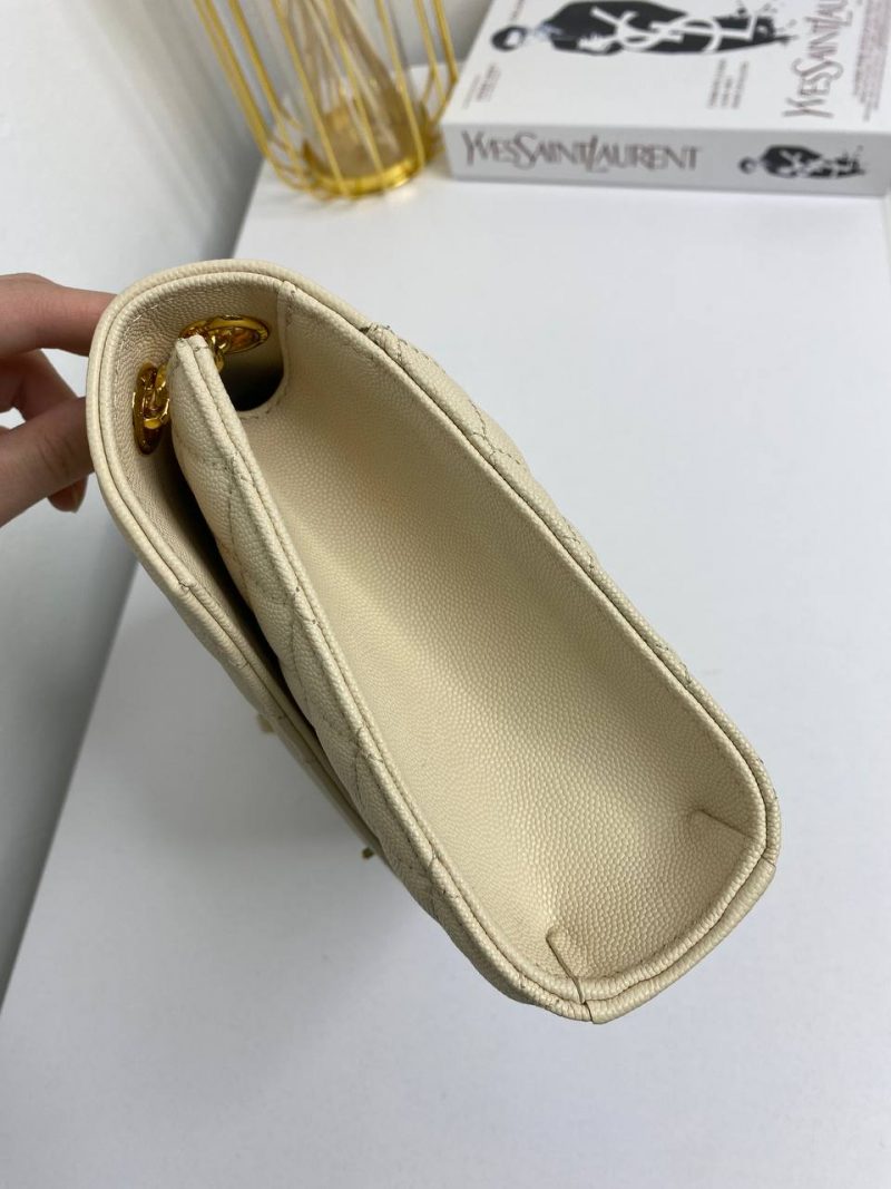 photo_5217832889352311349_y