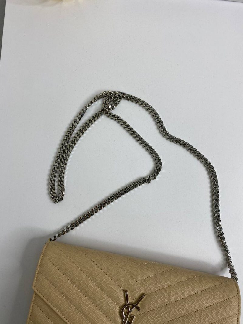 photo_5217832889352311361_y