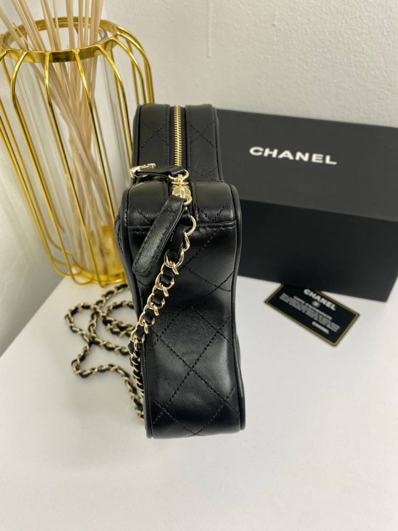 photo_5454134108713242871_y