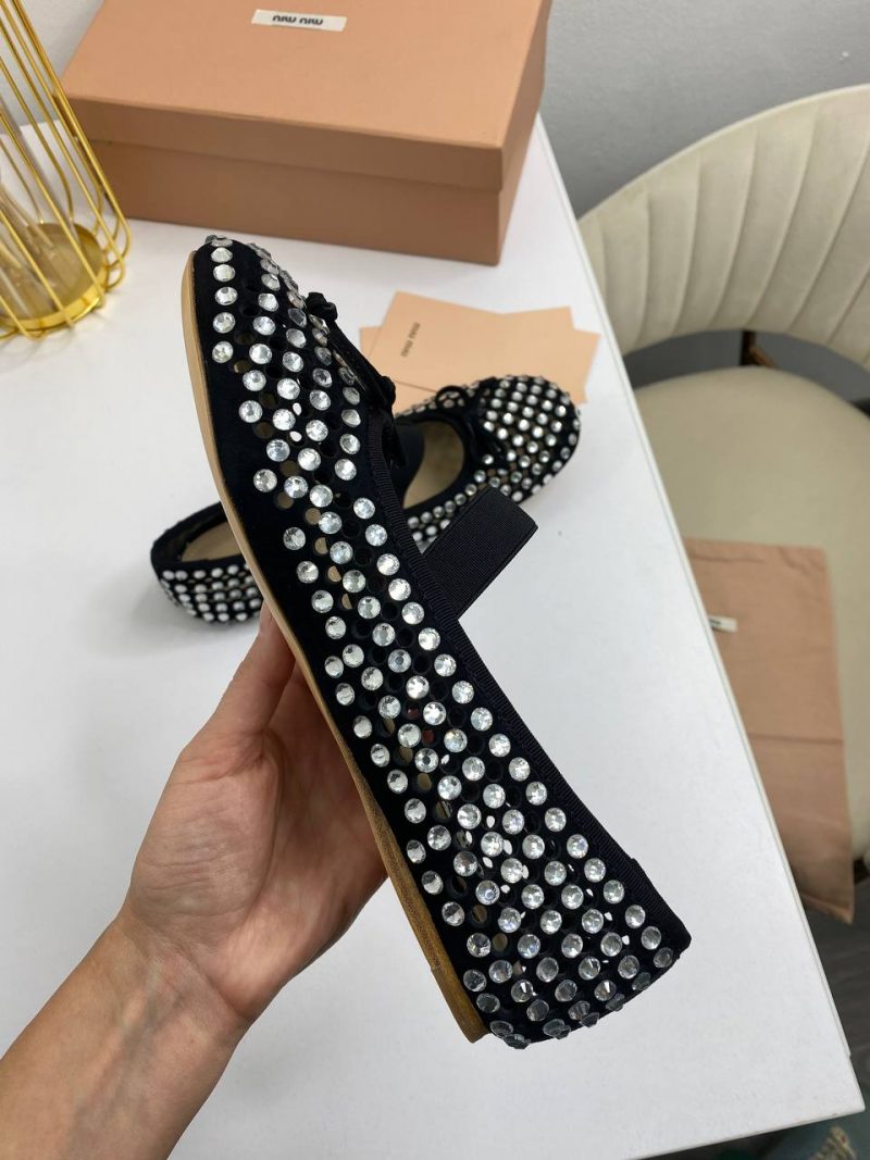 photo_5460684303206829938_y