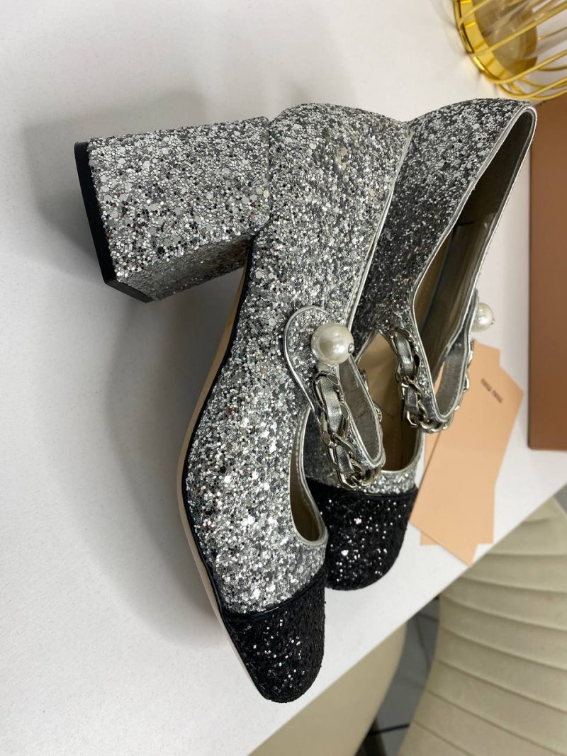 photo_5460684303206829944_y