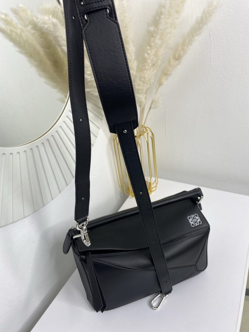 photo_5262835904572150228_y