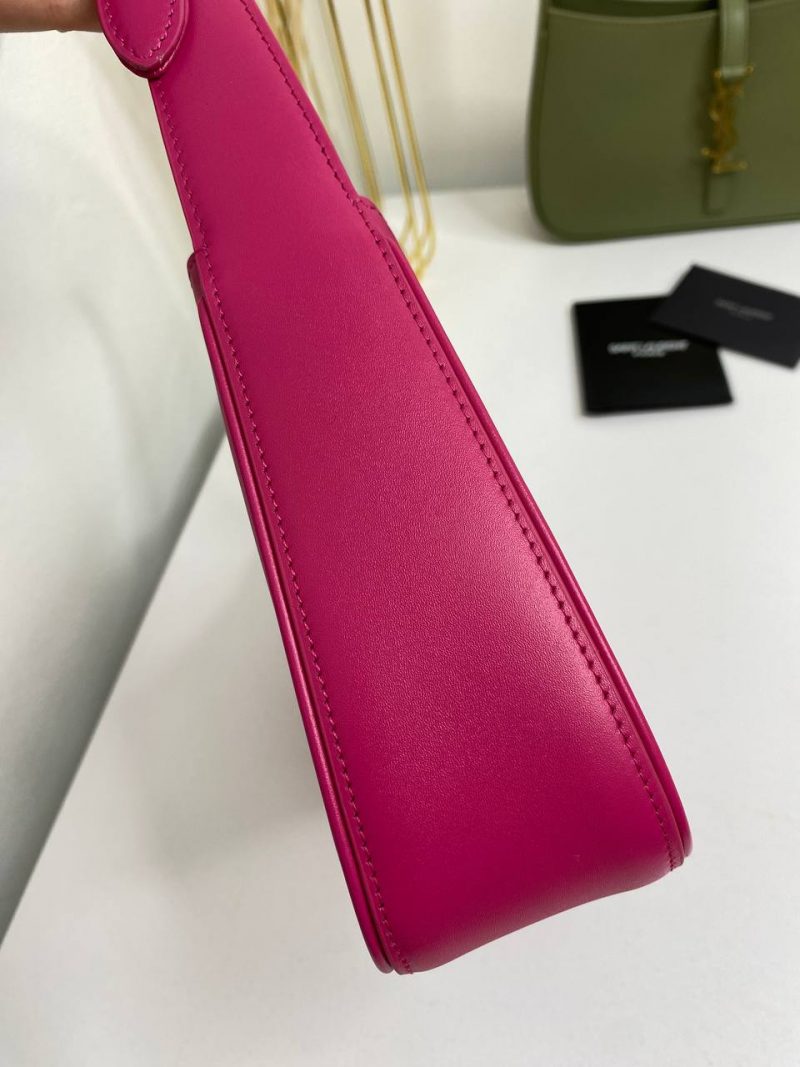 photo_5276355602626499037_y