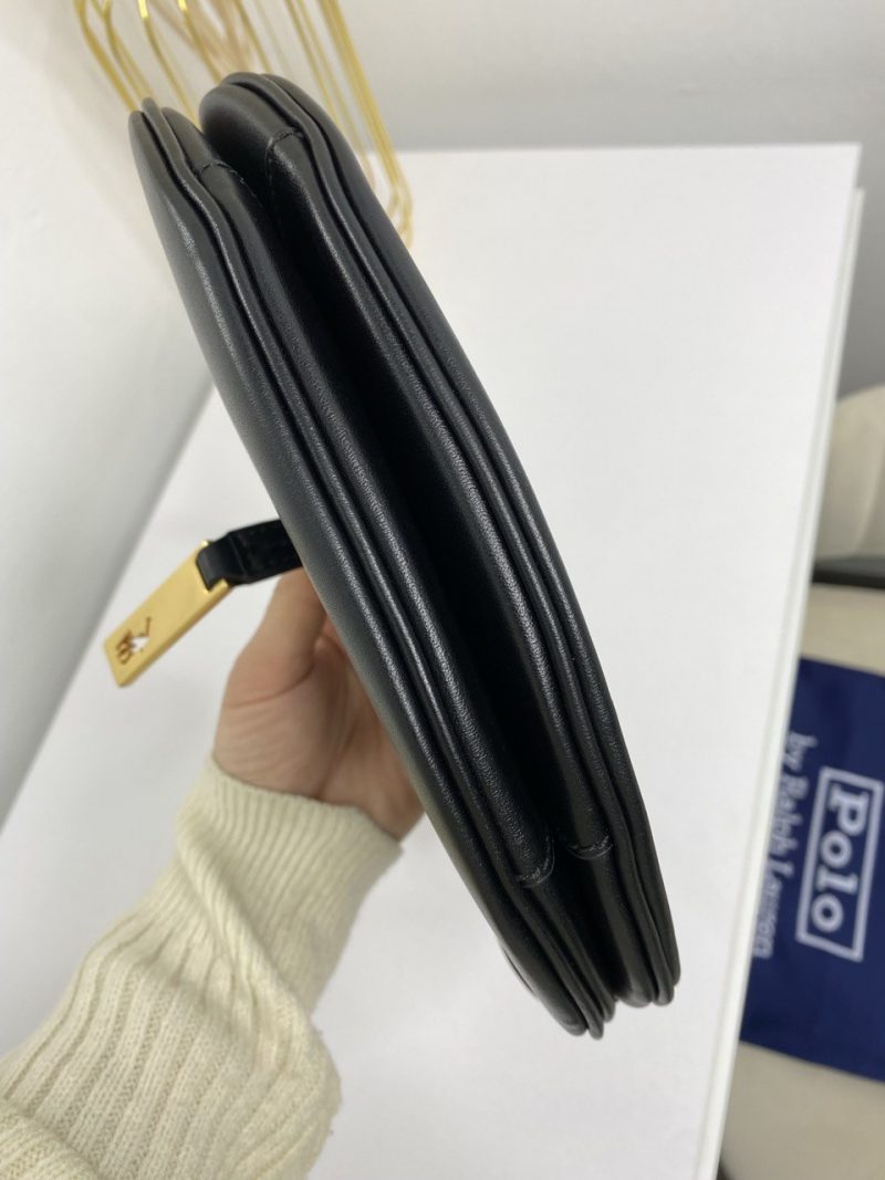 photo_5285191101973649629_y