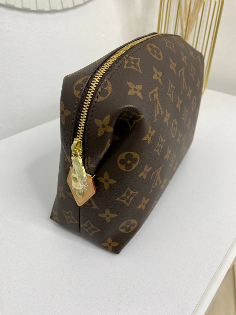 photo_5287648686555387545_y