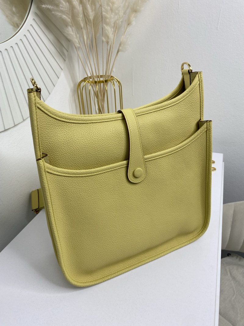 photo_5300877117107590344_y