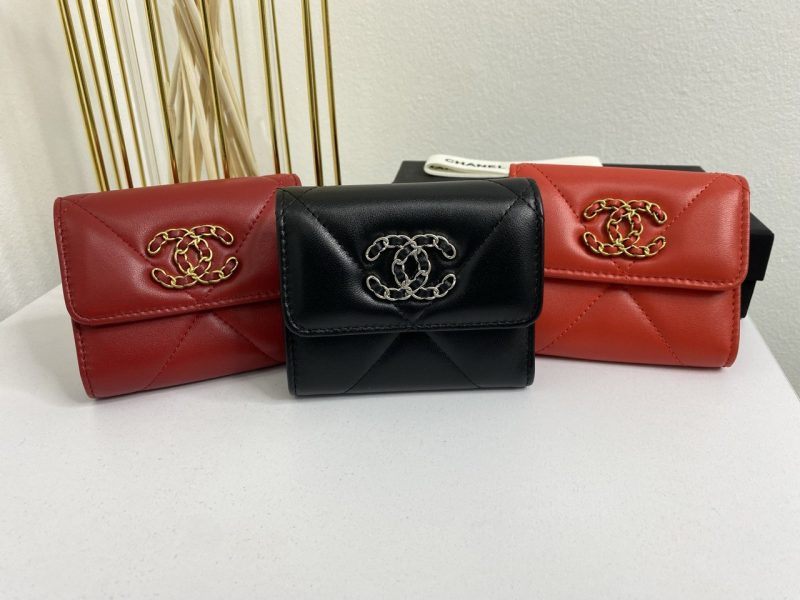 photo_5300877117107590363_y