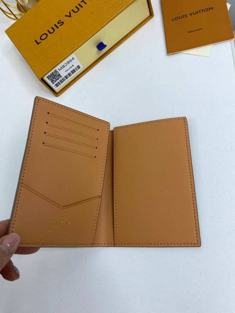 photo_5305673019324225728_y